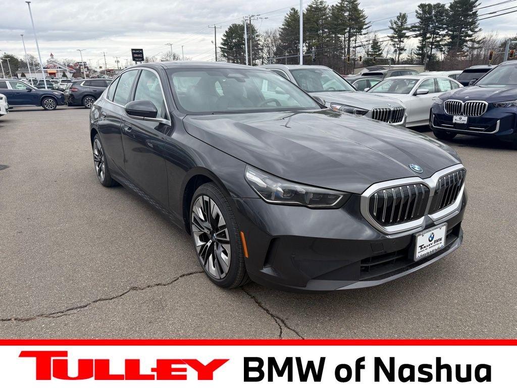 New 2026 BMW i5 xDrive40