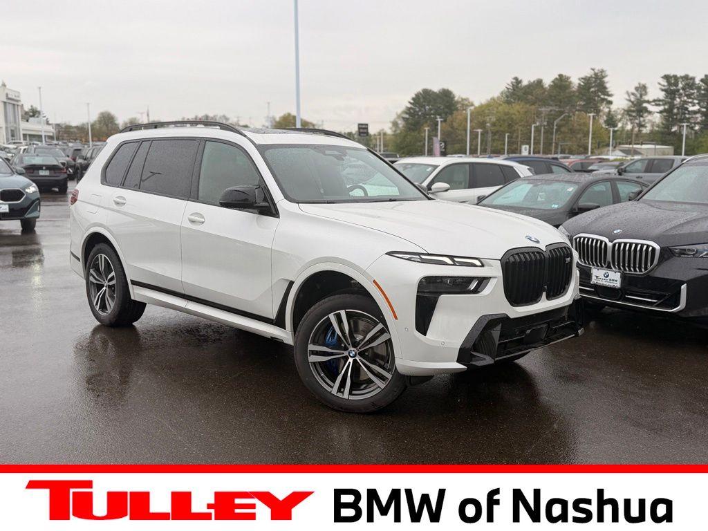 New 2026 BMW X7 M60i