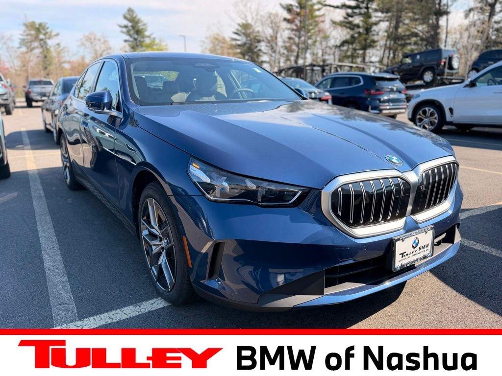 New 2026 BMW 530 i xDrive