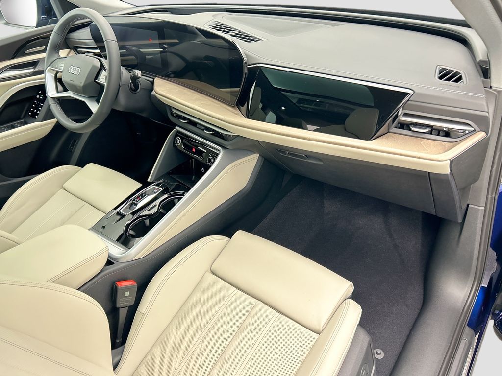 صورة مصغرة 17 لـ 2025 AUDI Q5 2.0T PREMIUM PLUS
