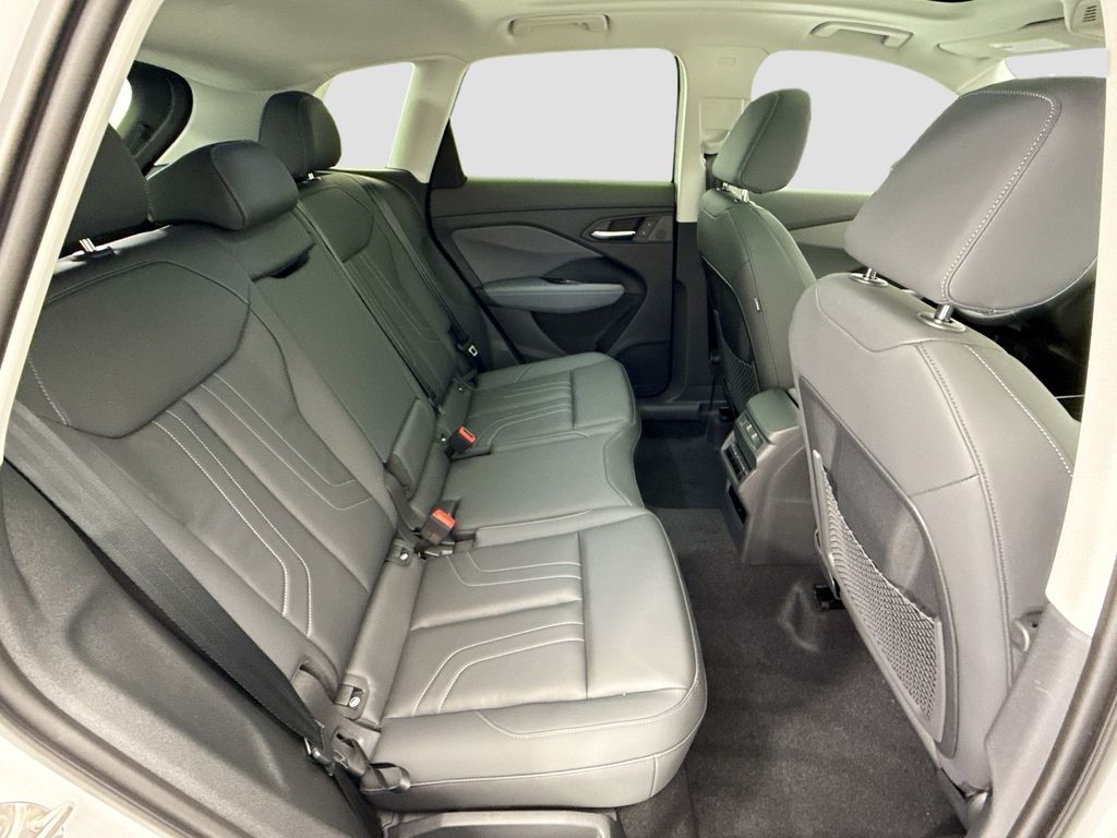 2026 AUDI Q3 S LINE 缩略图 22