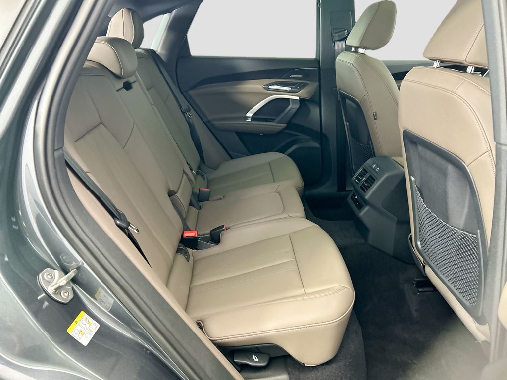 صورة مصغرة 21 لـ 2026 AUDI Q5 SPORTBACK PREMIUM PLUS
