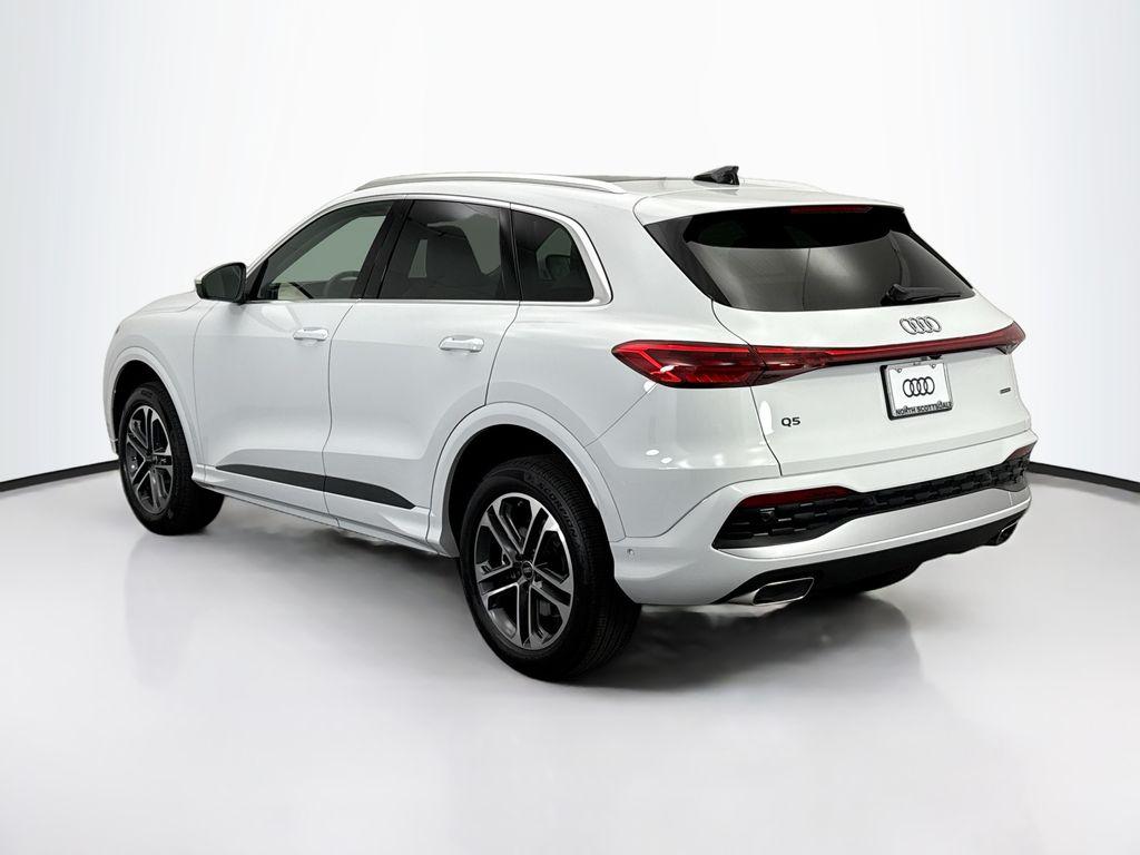 صورة 8 لـ 2025 AUDI Q5 PREMIUM PLUS TFSI QUATTRO S TRONIC