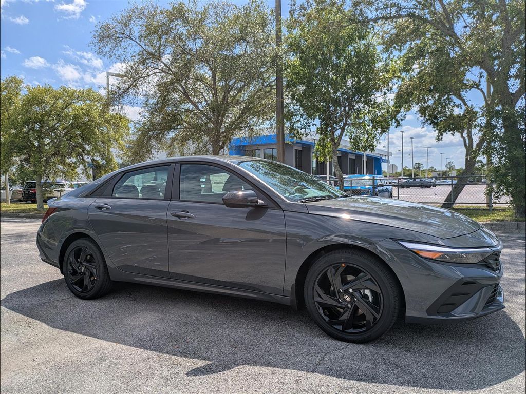 New 2026 Hyundai ELANTRA Sport