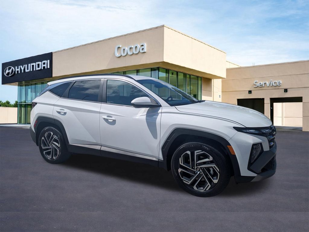 New 2026 Hyundai TUCSON SEL Plus