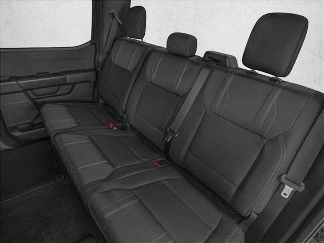 صورة 9 لـ 2026 FORD F-150 STX