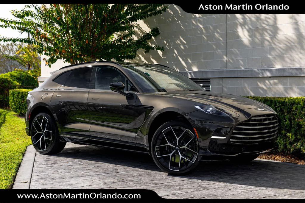 New 2026 Aston Martin DBX 707