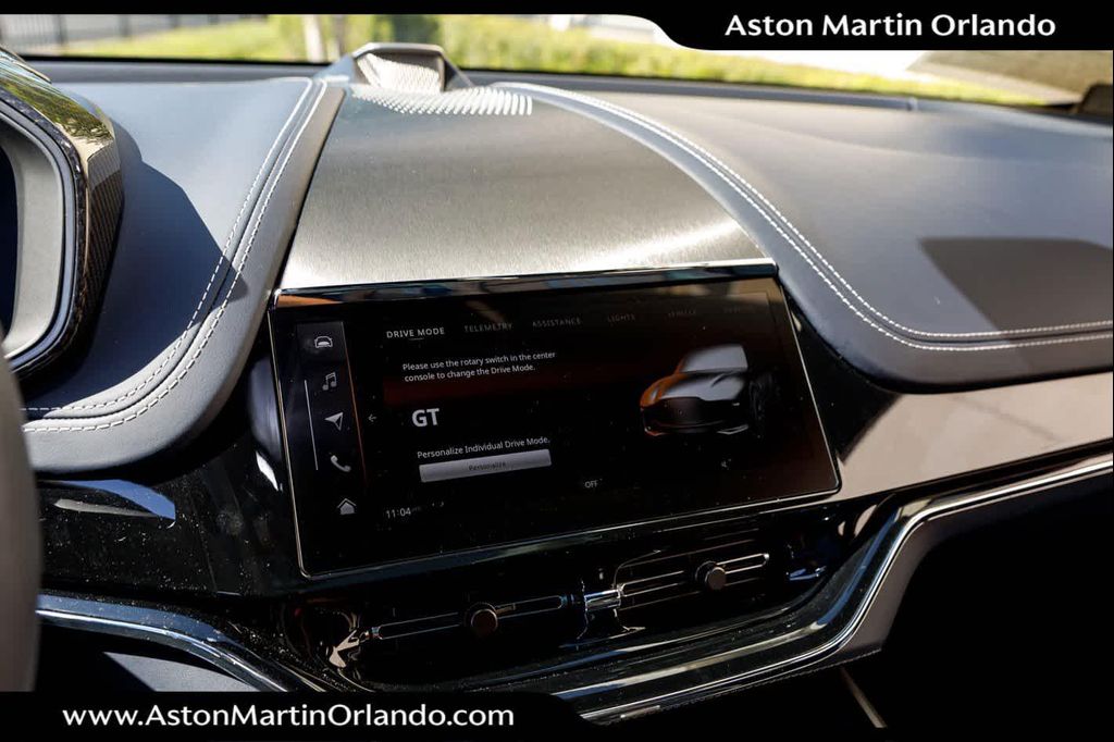2025 Aston Martin DBX 707 — миниатюра 50