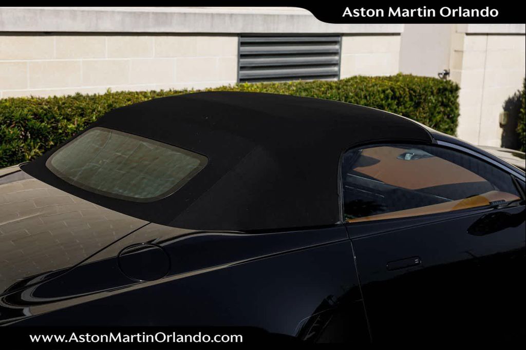 صورة مصغرة 14 لـ 2026 Aston Martin VANTAGE ROADSTER