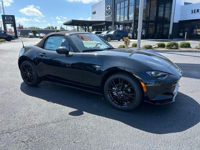 New 2026 Mazda MX-5 Miata Club