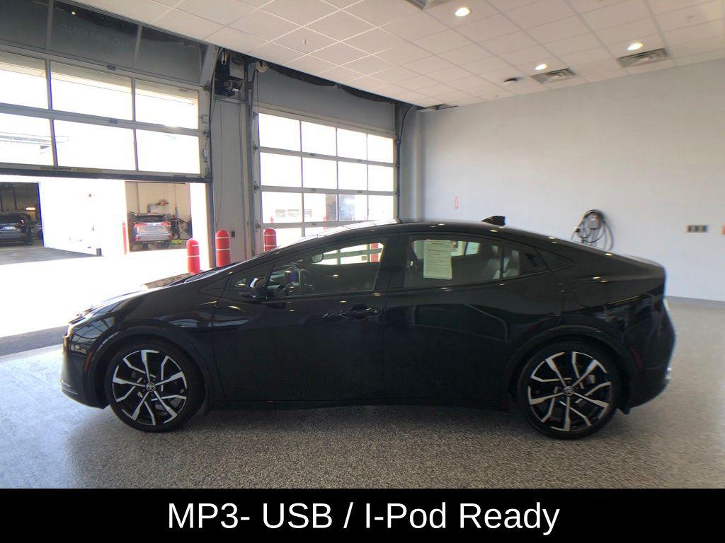 صورة مصغرة 10 لـ 2023 Toyota PRIUS PRIME XSE