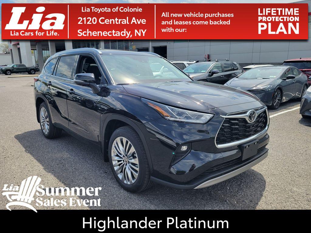 New 2026 Toyota Highlander Platinum