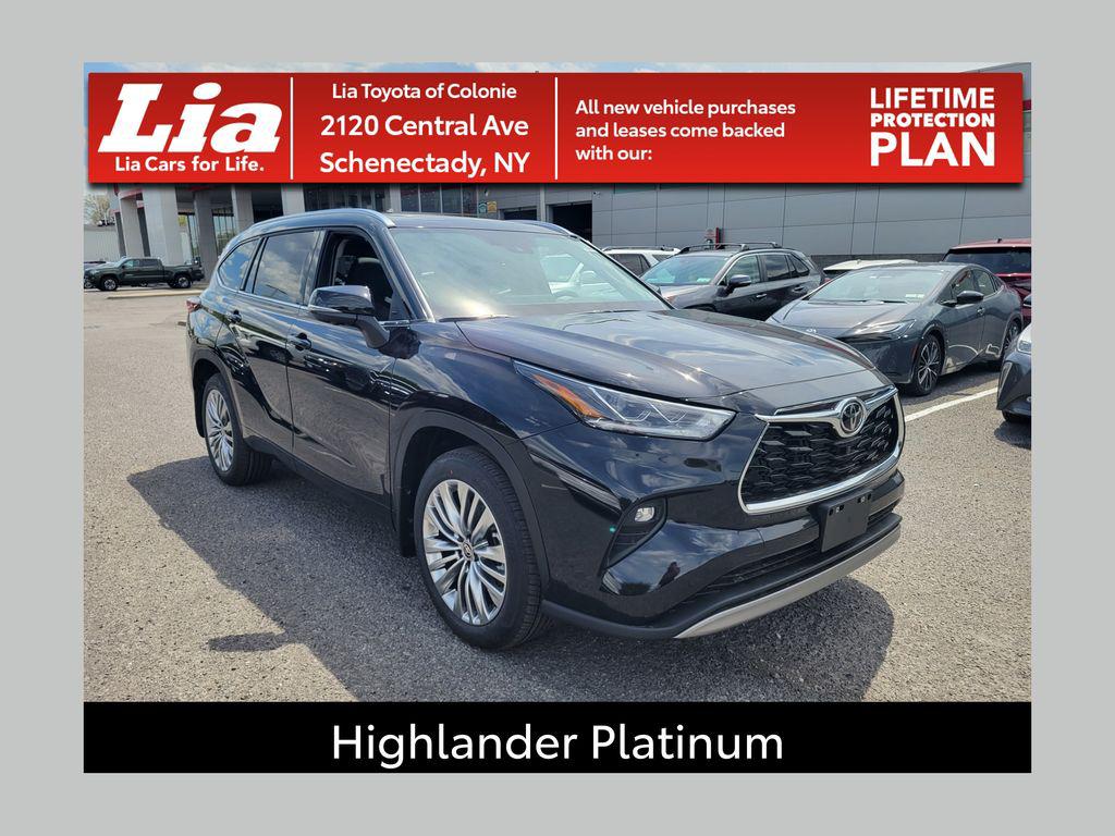 New 2026 Toyota Highlander Platinum