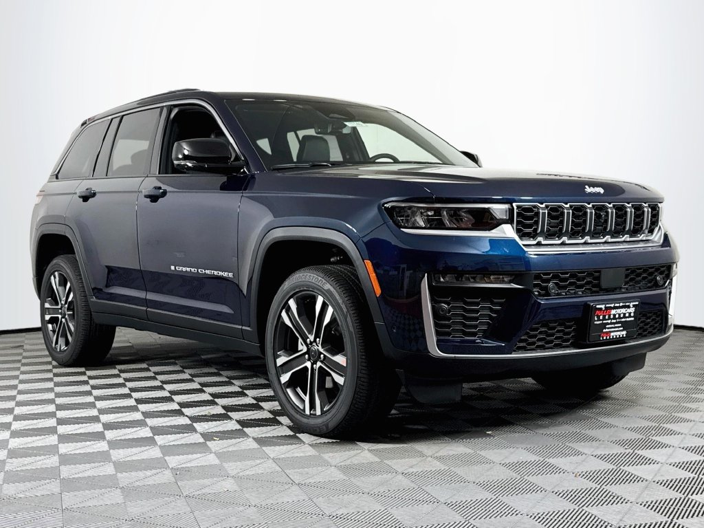 New 2027 Jeep Grand Cherokee Limited 4x2