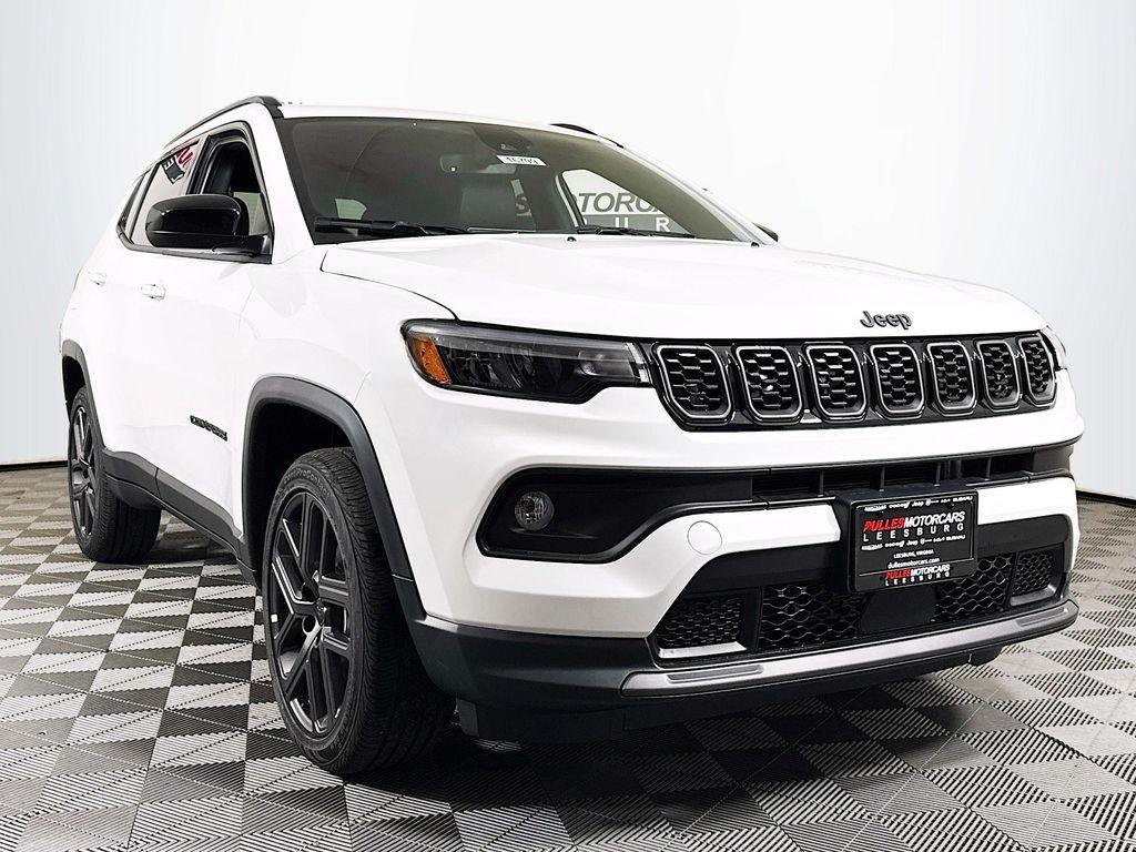 New 2026 Jeep Compass Latitude