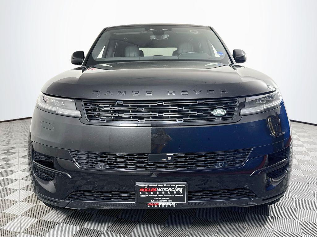 صورة 2 لـ 2025 LAND Rover RANGE ROVER SPORT P360 SE