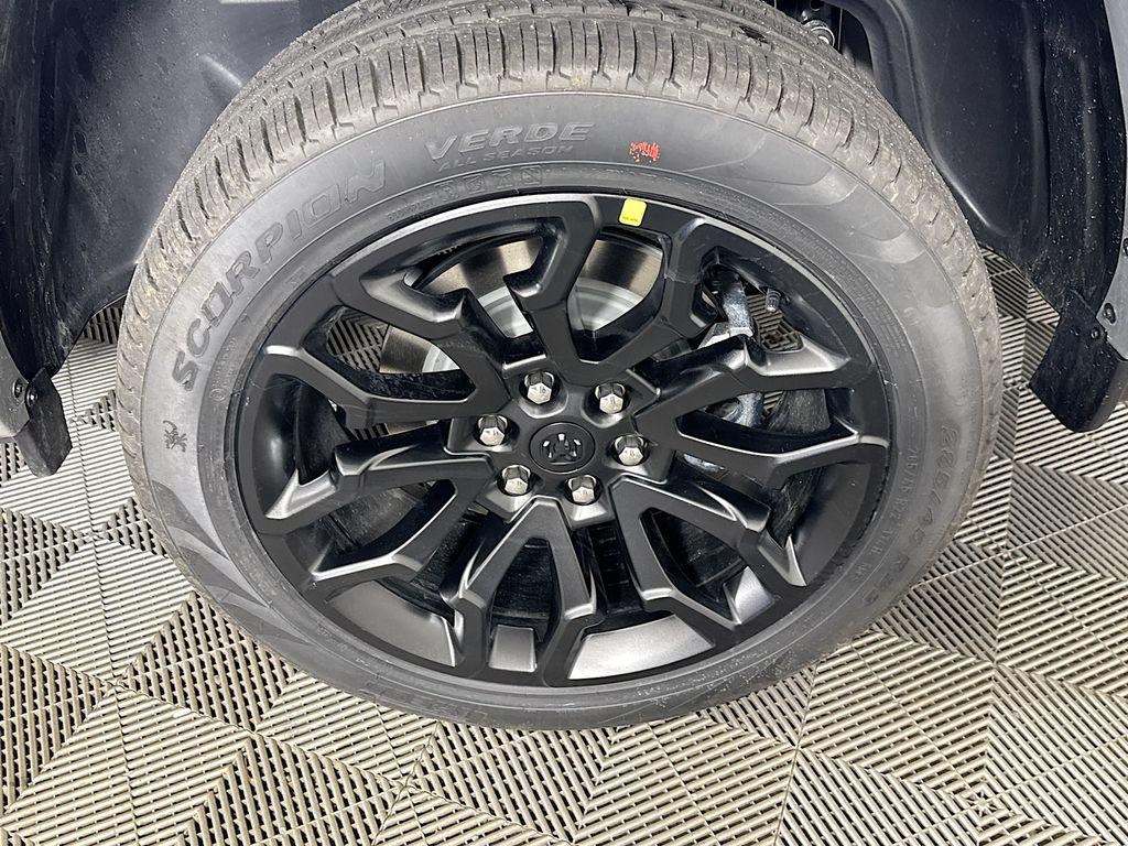 صورة مصغرة 32 لـ 2026 RAM 1500 LIMITED