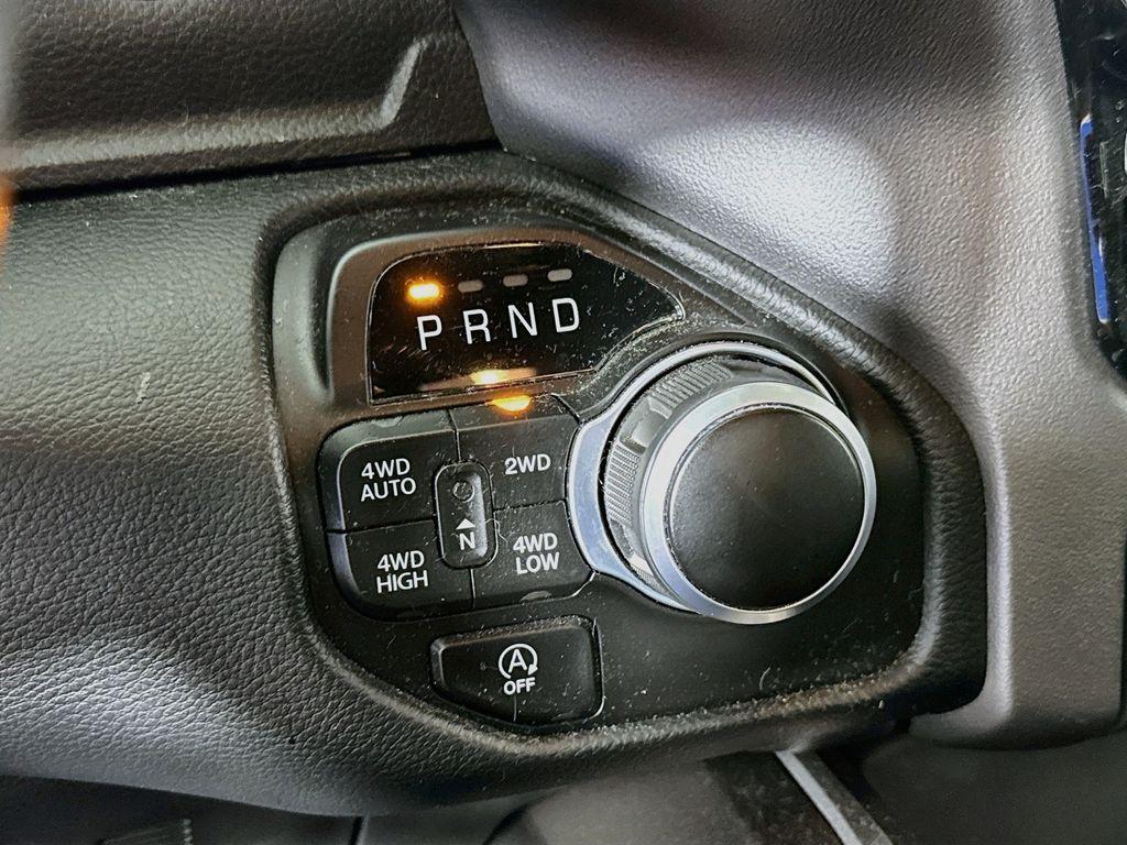 2022 RAM 1500 BIG HORN — миниатюра 17