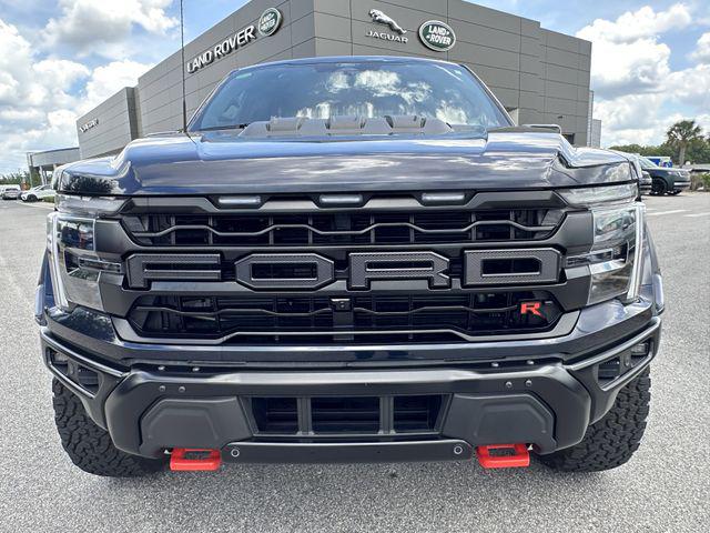 FORD F-150 RAPTOR R - 8