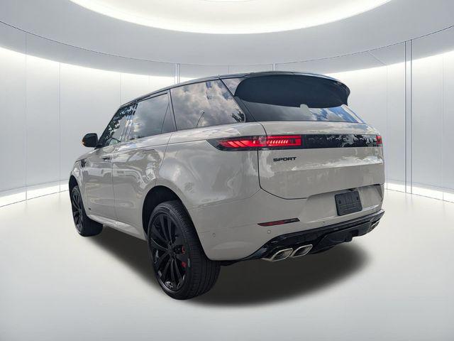 2026 LAND Rover RANGE ROVER SPORT SE photo 9