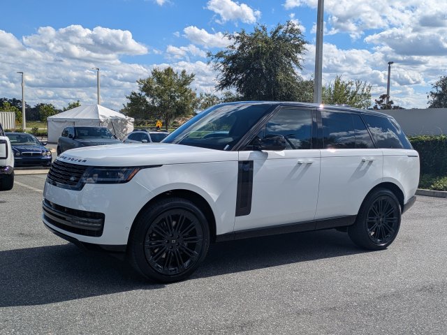 New 2027 Land Rover Range Rover SE