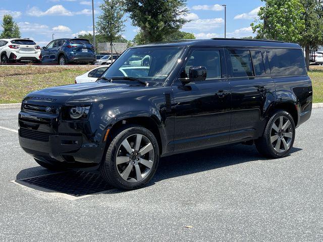 New 2026 Land Rover Defender P400 X-Dynamic SE