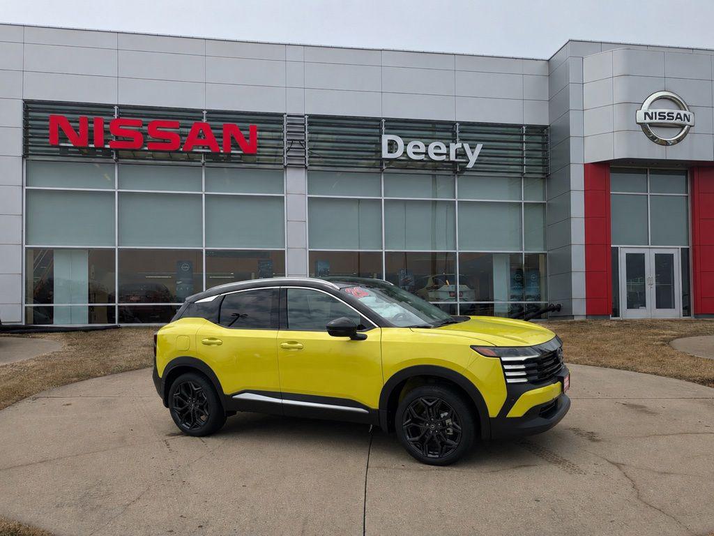 New 2026 Nissan Kicks SR