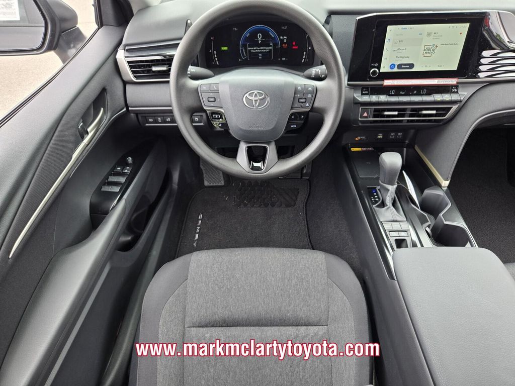 TOYOTA CAMRY - 7