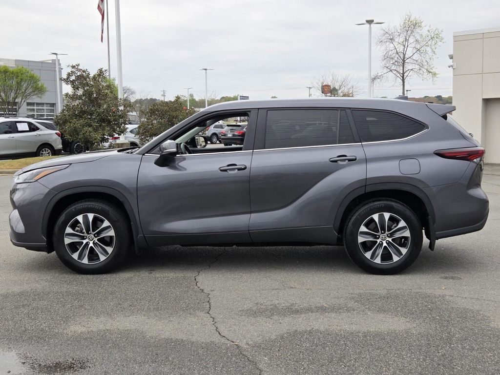 TOYOTA HIGHLANDER - 2