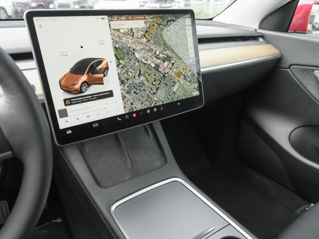 TESLA MODEL Y LONG RANGE - 10