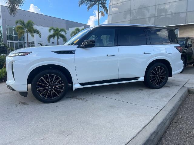 2025 Infiniti QX80 AUTOGRAPH — фото 3
