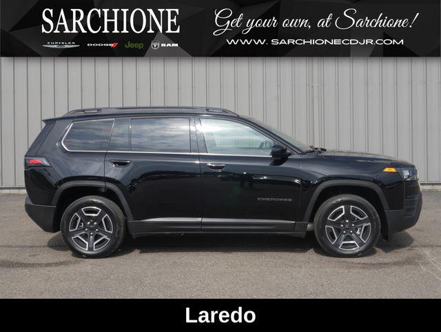 New 2026 Jeep Cherokee Laredo 4x4