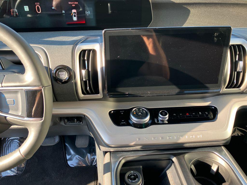2025 FORD EXPEDITION ACTIVE — миниатюра 12