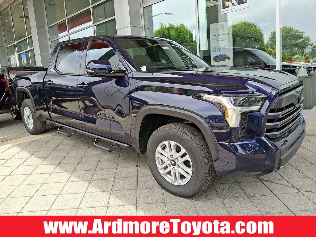 New 2026 Toyota Tundra SR5
