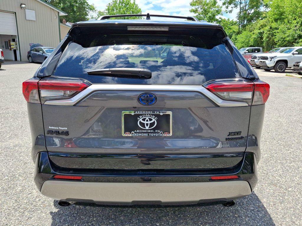 2024 Toyota RAV4 HYBRID SE — миниатюра 23