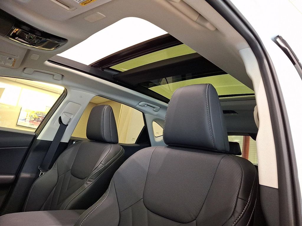 2026 Lexus NX 350 LUXURY photo 10