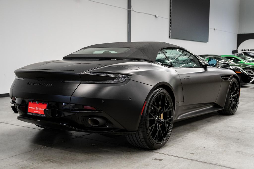 2025 Aston Martin DB12 VOLANTE 缩略图 47