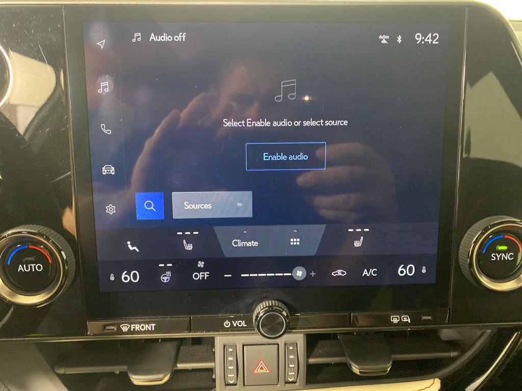 صورة مصغرة 19 لـ 2023 Lexus NX 350 350 BASE