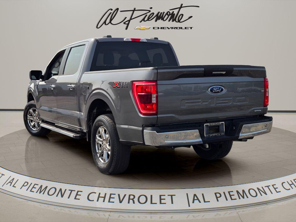 FORD F-150 XLT - 4