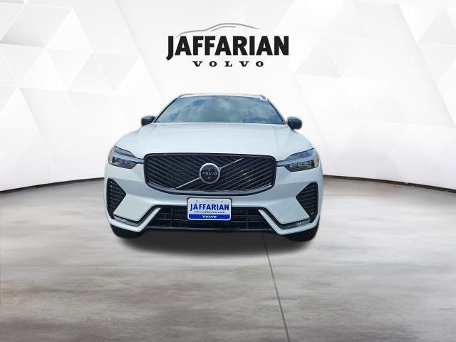 New 2026 Volvo XC60 B5 Plus