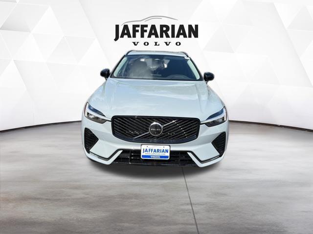 New 2026 Volvo XC60 B5 Plus