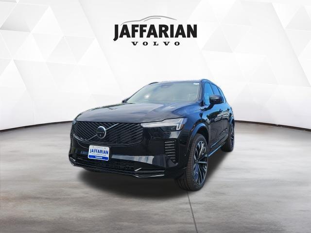 New 2026 Volvo XC90 Ultra Dark Theme, B6 AWD Gas (mild hybrid), Gasoline, 6 Seats