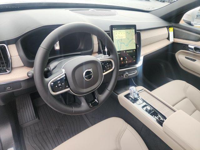 2026 Volvo XC90 B6 PLUS 7-SEATER — фото 9