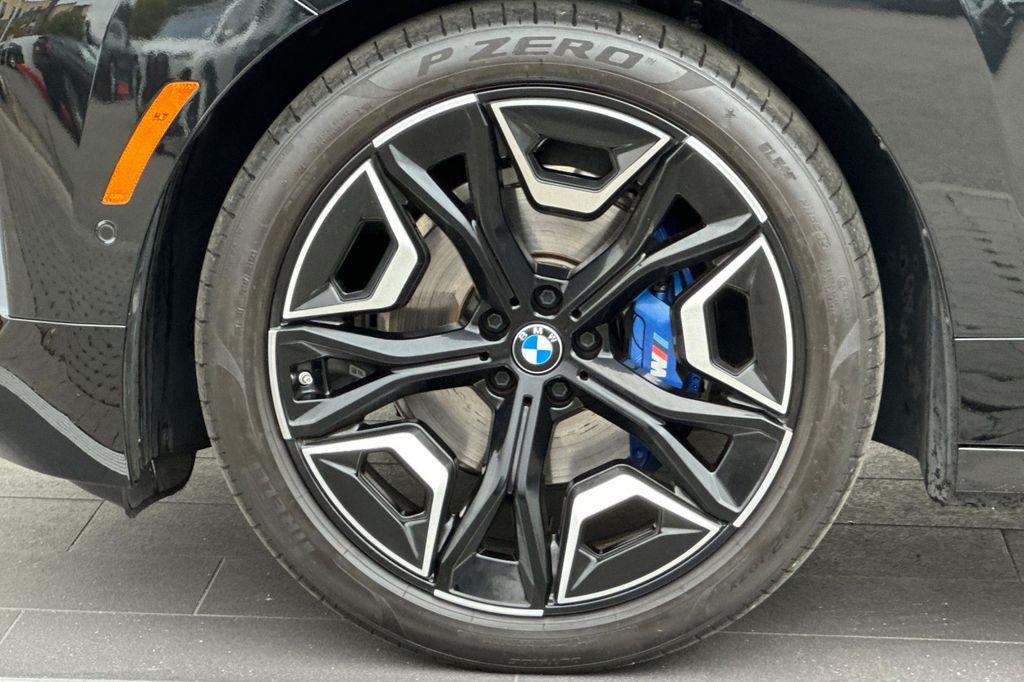 2024 BMW IX M60 缩略图 33