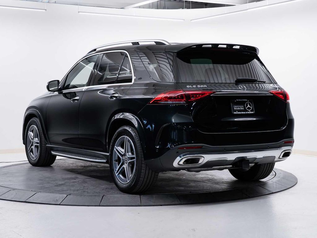 صورة 6 لـ 2023 Mercedes-BENZ GLE