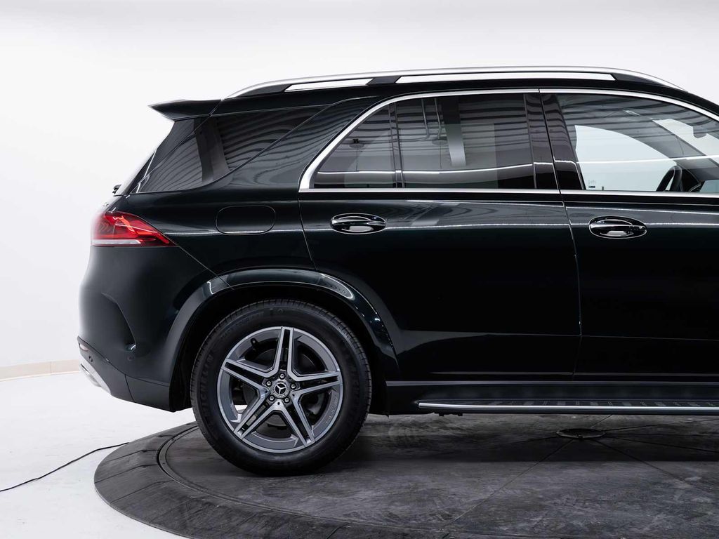 صورة 9 لـ 2023 Mercedes-BENZ GLE
