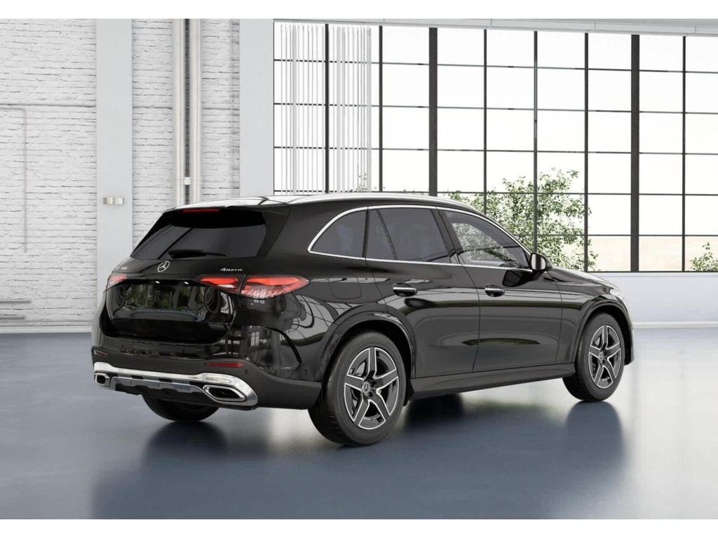 2026 Mercedes-BENZ GLC — миниатюра 20