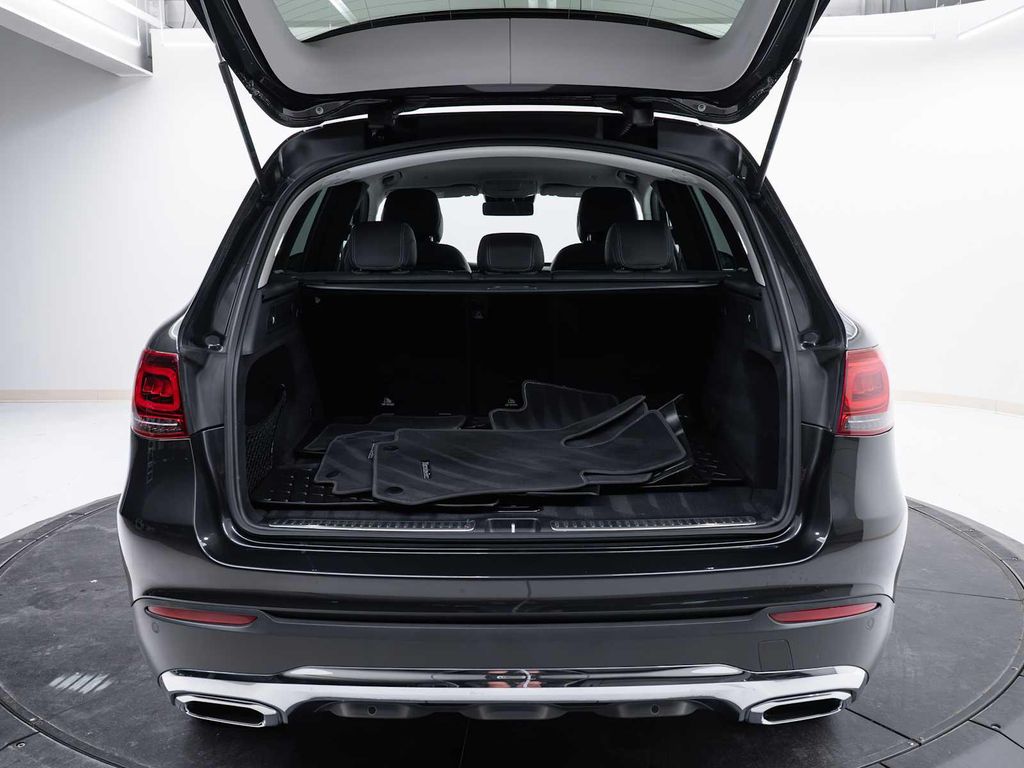 صورة مصغرة 12 لـ 2022 Mercedes-BENZ GLC