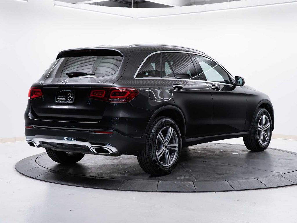 2022 Mercedes-BENZ GLC — фото 9