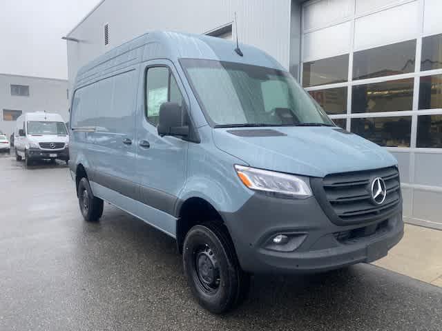 New 2026 Mercedes-Benz Sprinter 2500 Standard Roof